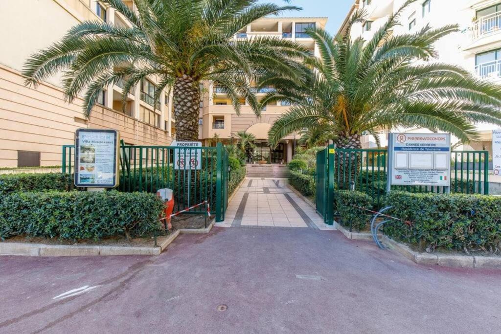 Palme D'Azur Yourhosthelper Cannes Exterior foto